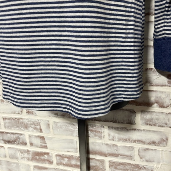 Duluth striped top XL - Picture 3 of 7